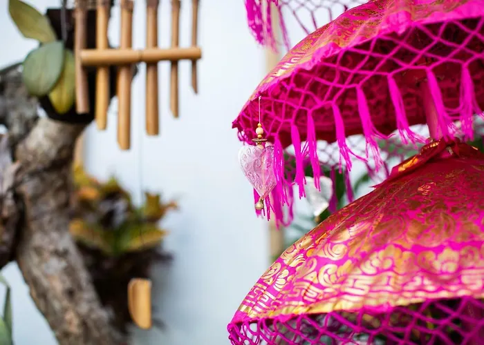 Masbro Art * Seminyak (Bali)