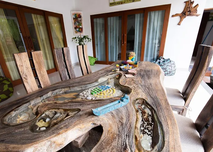 Masbro Art Villa Seminyak (Bali)